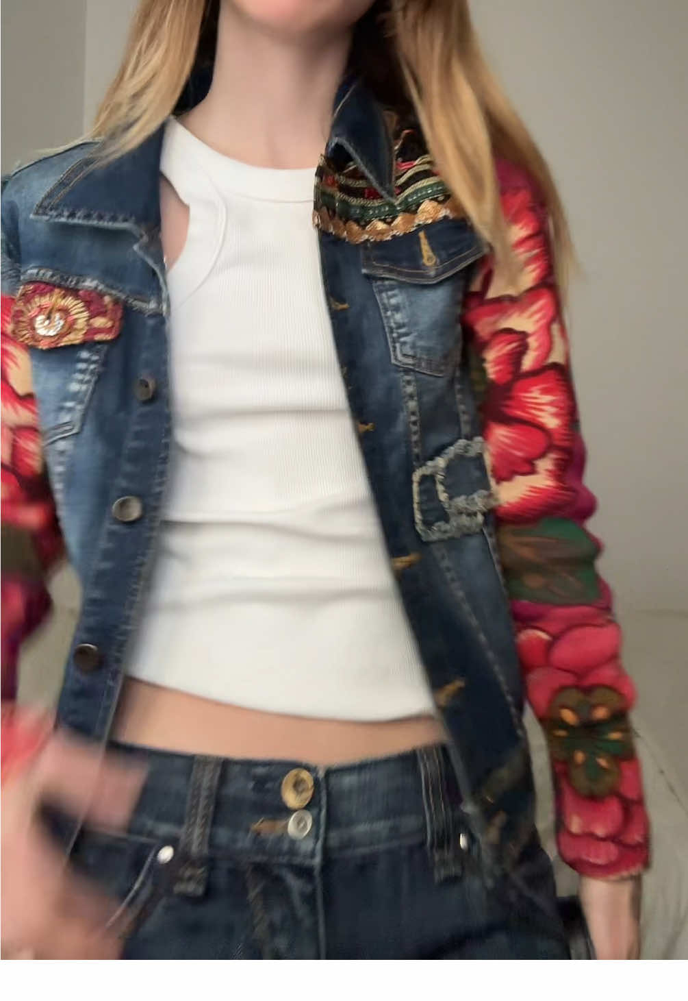 robándole toda la ropa a mi mamá  #fitcheck 