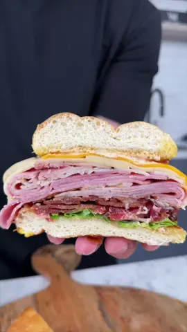 Candied Bacon Sandwich Cheatcode #FYP #foryou #mrmakeithappen 