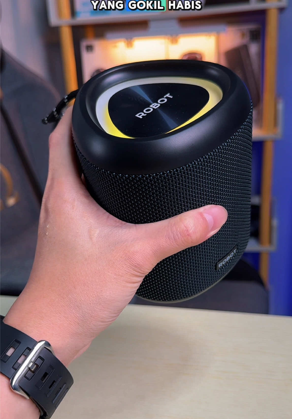 Robot RB120S Speaker Bluetooth Anti Air IPX7 Suara dan Bass nya Gahar banget, Harga murah promo #musikasikrobot #upgradeyoursound #soundofrobot #robotrb120s #speakerbluetooth 