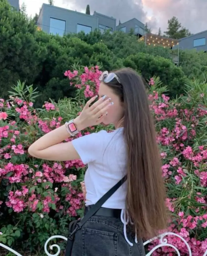 #صور بنات للبروفويل 🦋🦋🦋