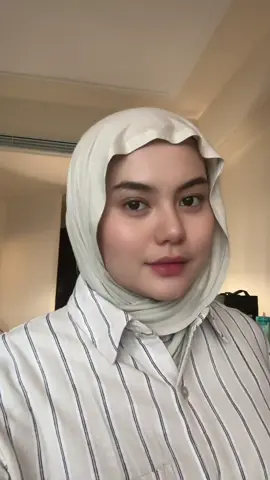 ga cukup punya dua sih ini😜@Lozy Hijab #lozyhijab #hijablozy #hijablesti #hijabviscoserayon 