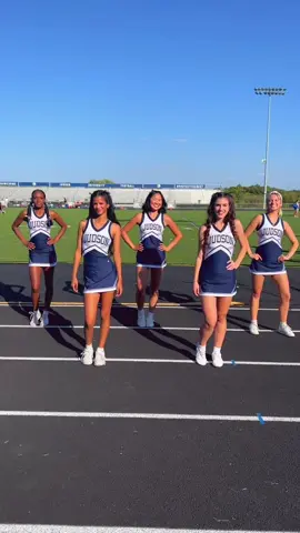 hoping on the trend #judson #cheer #sweetescape #footballseason 