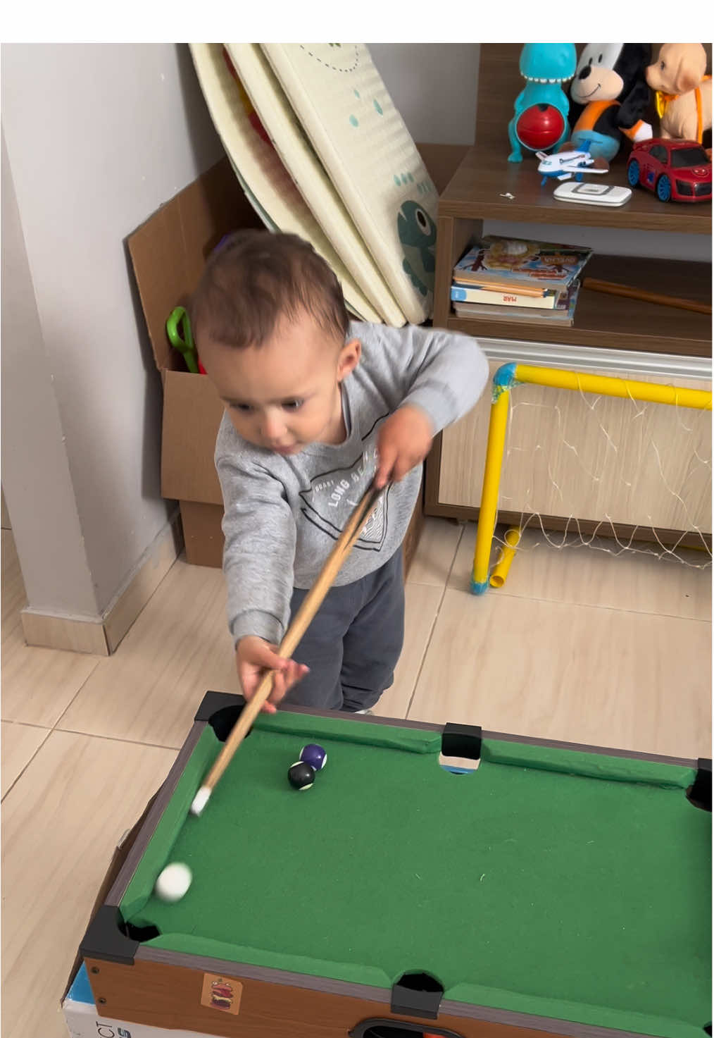 Parte 3 do hobby do meu filho! Segundou por aqui 🤣  (Link da mesinha me chama no direct ou coloca esse ID no app ML: QD02AP-7DE9)