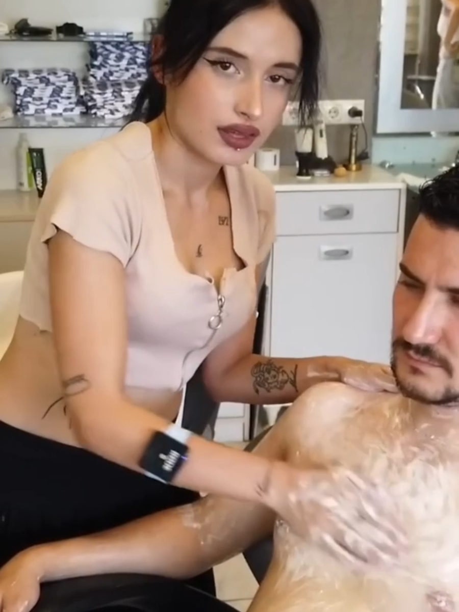 #creatorsearchinsights  #ASMR #massage #therapy  #satisfying