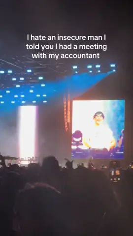 Just trying to do my taxes #crssdfestival #crssd #crssdfest #sandiego @john summit 