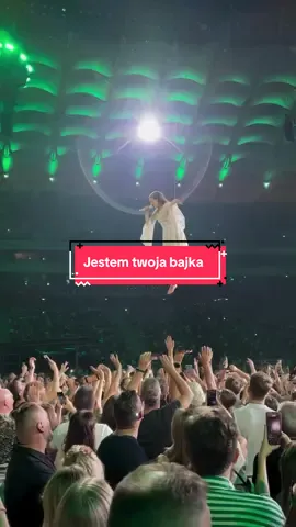 Jestem twoją bajką📖🩷 . . . #sanahnastadionach #sanah #sanahmusic #fybシviral_video_tiktok #one 