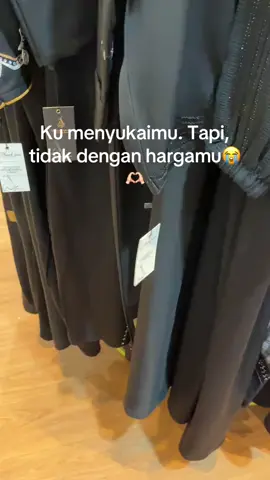 ubur¹ ikan lele beliin abaya dong leeeee 😘😘 #fyppppppppppppppppppppppp #rame #abayadubai #abayahitam 