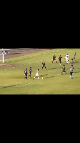 Los chutes  difíciles el los hace ver fáciles 🫡🥶#golazo #futbol⚽️ 