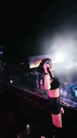 Manyao Remix Yuèliàng rě de huò #月亮惹的祸 #manyaoremix  #fullbass #djsong #mandarinsong 