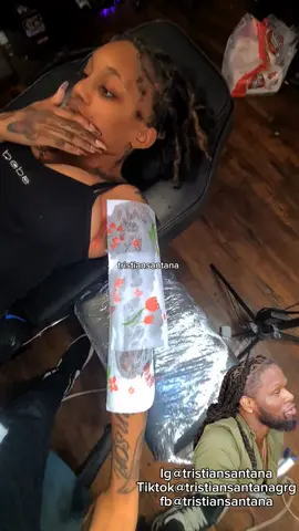 she took it like a G lol she was in pain tho but she didn't complain  at all #tattooartist #tristiansantana #foryou #tattoos #memphistattooartist 