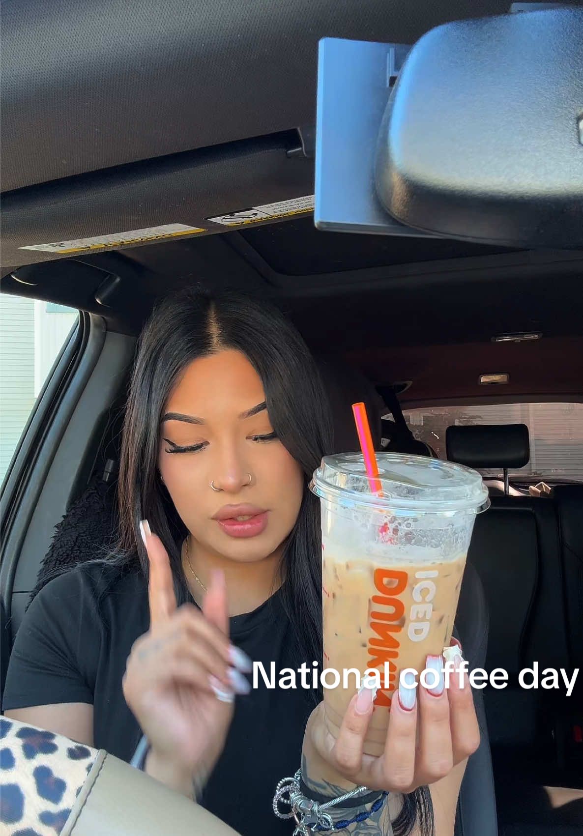 If it’s free (even with a purchase needed ) I’m there 😂🤣 #nationalcoffeeday #foffee @Dunkin' #dunkinorder #momlife #coffee #butfirst 