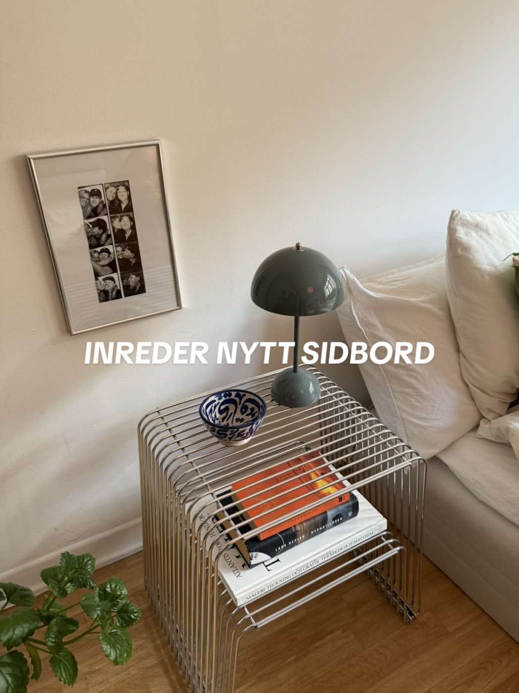 Vad tycker ni om mitt nya sidobord?? Jag älskar det!🍂 #inredning #krom #sidobord #design 