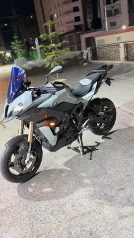 #s1000xr #bmwmotorsport #tik_tok #الشعب_الصيني_ماله_حل😂😂 @chebmomo @𝕾𝖍𝖑 𝕸𝖚𝖘𝖎𝖈 𝕻𝖗𝖔𝖉 