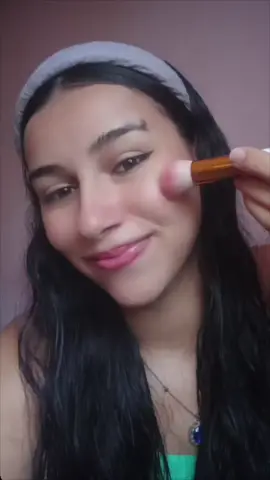 mostrando que o básico também é bonito🥰💖 #maquiagem #basic #mulheres #fyp #f 