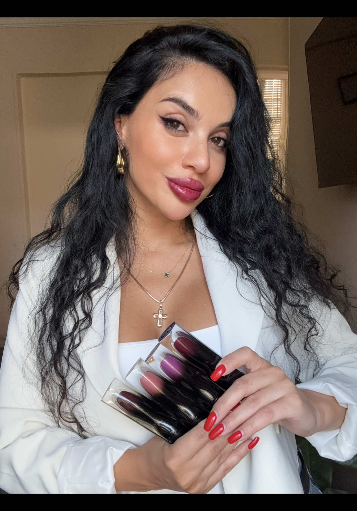 @timephoriaofficial  #lipstick 