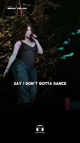 Bodak Yellow - Cardi B 🎶💥 #Bodakyellow #cardib #liveperformance #fyp #cardiblyrics 