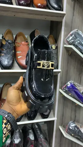 Call/whatsapp:07063590733 Price :55000 Sizes:40-46 #FootwearForSale  #lagos #idumota #balogunmarket #mandalas #abuja  #ShoeTok #ShoeSale #Sneakerheads #ShoesOfTikTok #FashionFinds #SneakerCulture #ShoeGoals #FootwearFashion #TrendingShoes #TikTokShop #OOTD (Outfit of the Day) #SneakerFreak #shoelover  #ShopTikTok #styleinspo #viralshoes #trendingkicks #tiktokmademebuyit #sneakerslove #kicksoftheday #unboxingvideo #unboxin #TikTokFashion #shoegame #dripcheck #styleinspo #footweargoals #viralshoes #Ghana #ghanatiktok #nigeria #nigeriatiktok #lagos