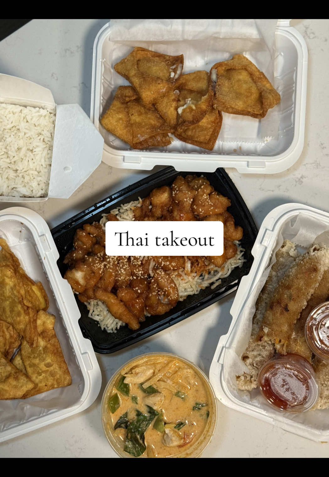 dreaming of this Thai red curry omg 😍 What Thai takeout dishes should I try next ??  #thai #eating #eatingshow #eatwithme #mukbang 
