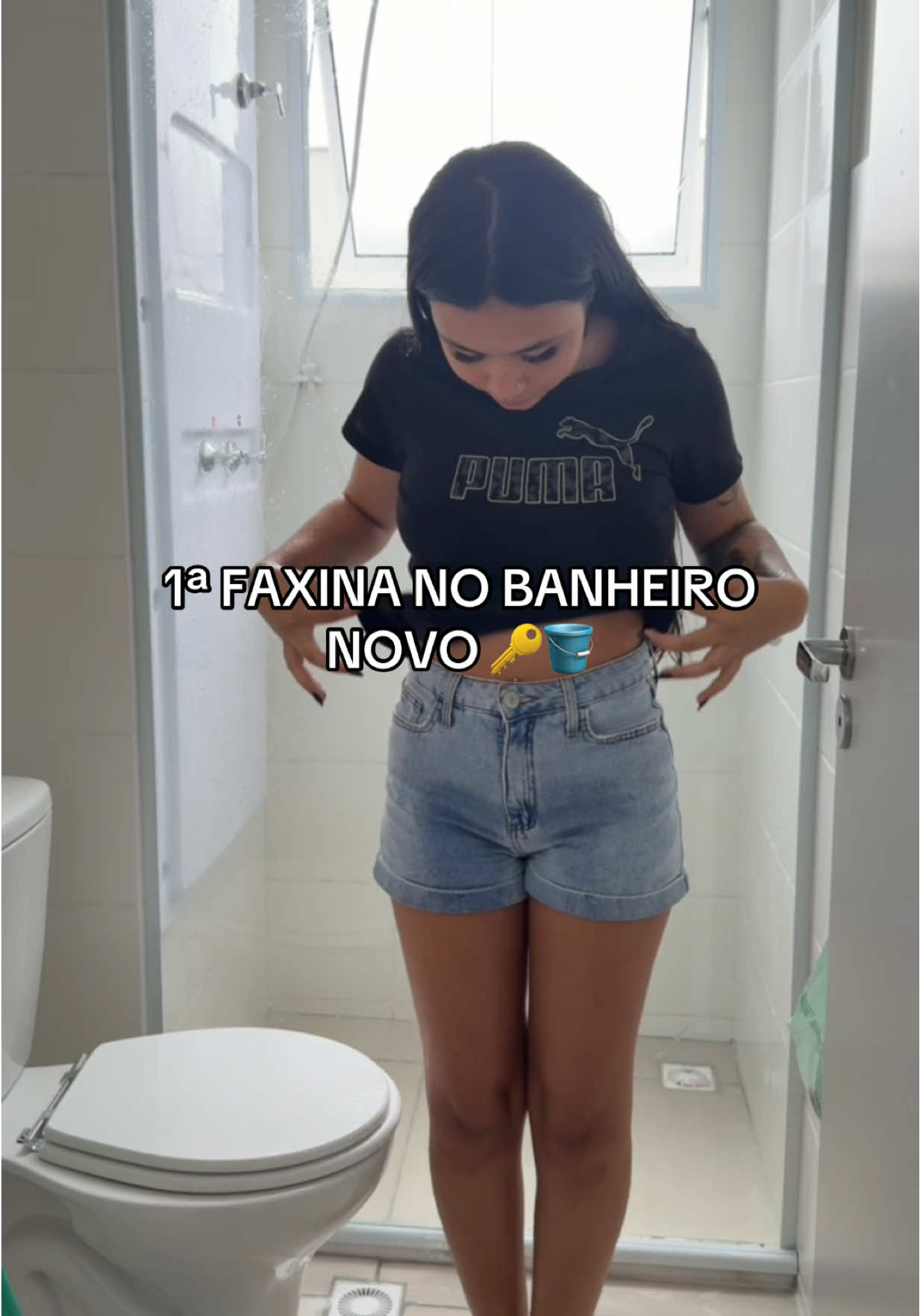1º faxina no banheiro 🪣✨