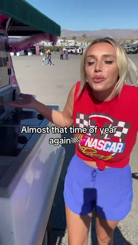 Can’t wait for Hug Repellants first time at NASCAR 🏁✨✨#glitter #makeup #cartgirl #racing 