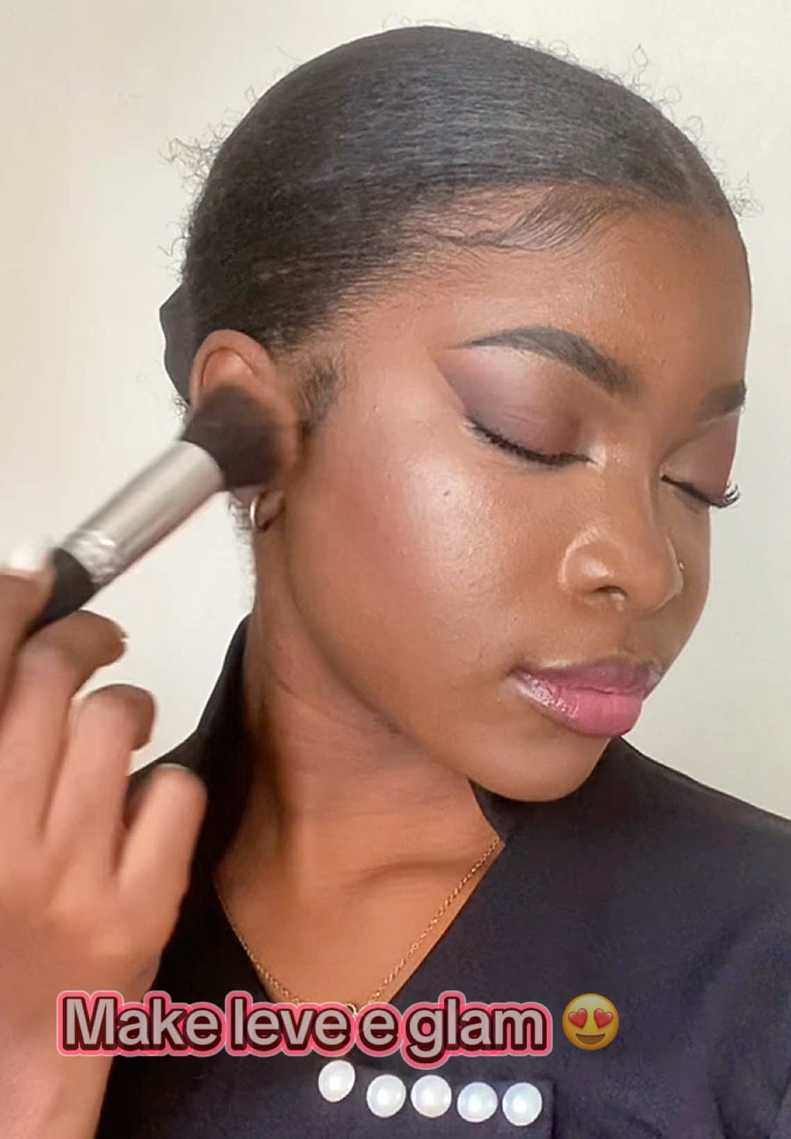 ✨ Soft glam: leve, glow e poderoso ✨ #palops🇦🇴🇲🇿🇸🇹🇨🇻🇬🇼 #maputomozambique🇲🇿 #fyp #softglam #maputo 