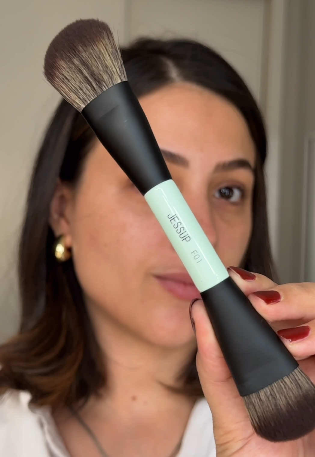 unboxing del set de brochas Lover collection de @JessupBeauty mientras me maquillo,es que estas brochas son una maravilla ✨✨✨ #brushes #jessupbrushes 