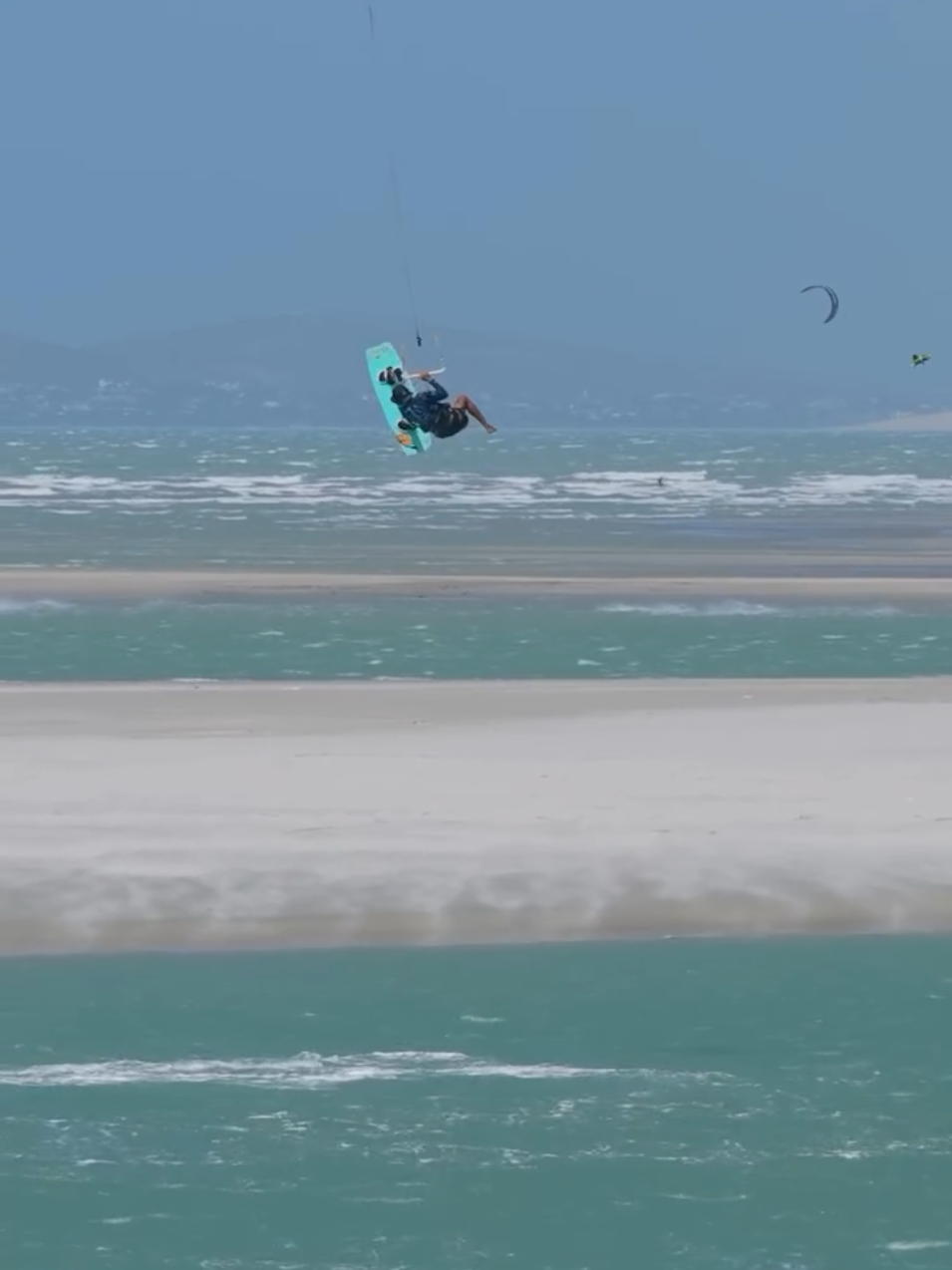 paraíso do kitesurf!!! . . . . . . . . . .#kitesurfing #bech #vabe #vemproprea #esporte 