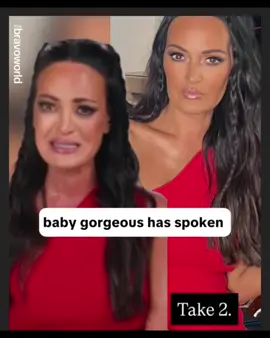 Lisa Barlow has heard us and has redone her glam confessional 😆 🎥  Bravotv  #trending #fyp #lisabarlow #rhoslc #throwback     
