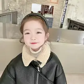 áo khoác da cổ  lông cho bé #dodepchobe #xuhuongtiktok #tiktokviral #quanaobegai #aokhoacchobegai 