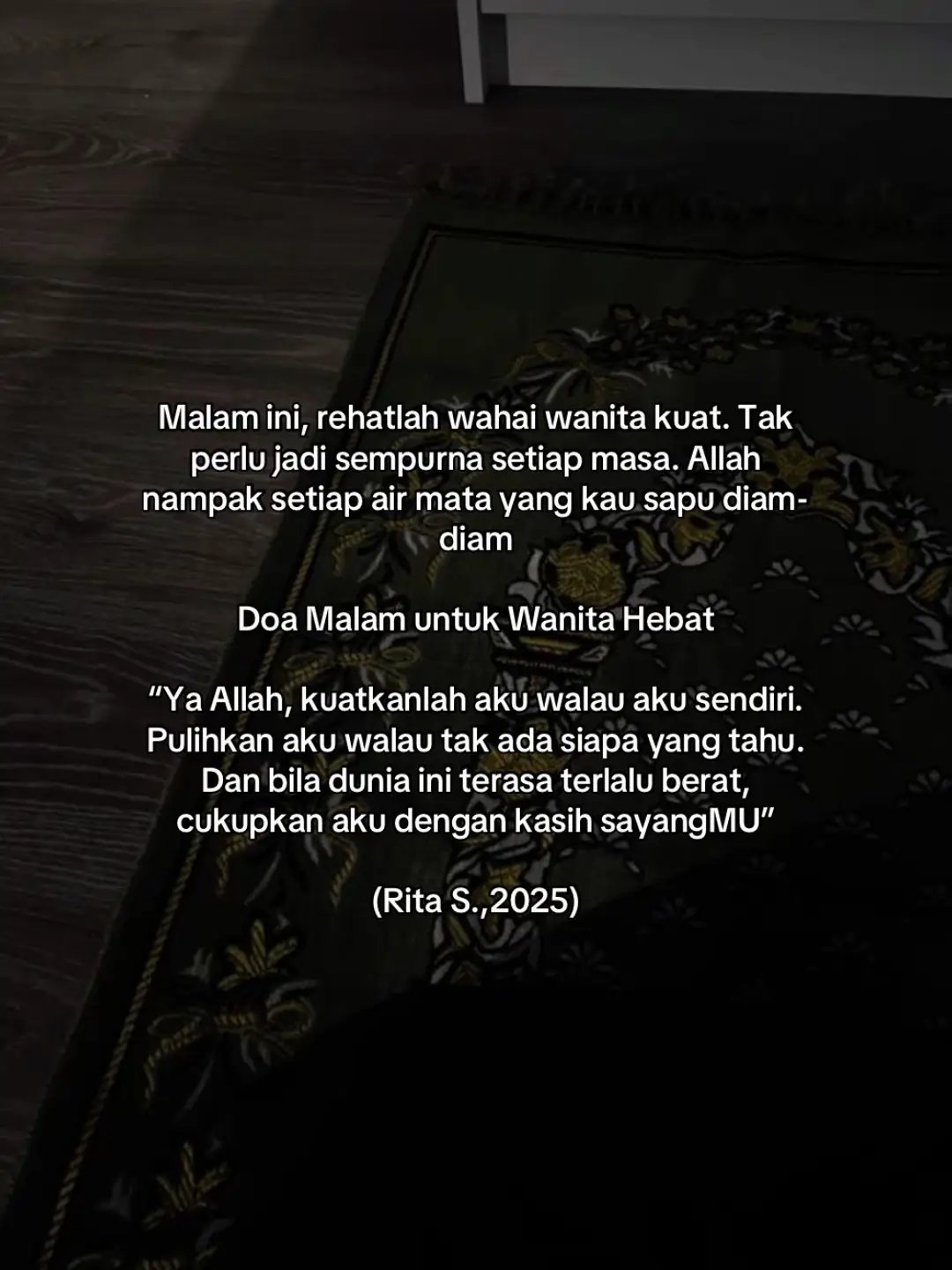 Malam ini, rehatlah wahai wanita kuat. Tak perlu jadi sempurna setiap masa. Allah nampak setiap air mata yang kau sapu diam-diam. #fypage #wanitahebat #wanitakuat #foryourpage #quoteislamic 