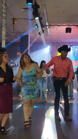 bailes #LIVEIncentiveProgram #LIVEwithlowfollowers #PaidPartnership 