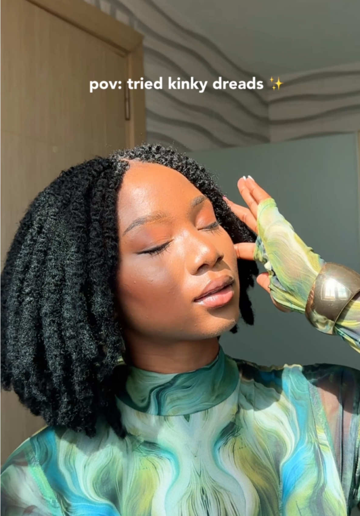 The fact that they’re  super lightweighttt🥰 🤏🏽🤏🏽 Extensions: 2 packs of kinky hair (color 1) Braided at @Nala beauty house #kinkydreads #kinkyhair 