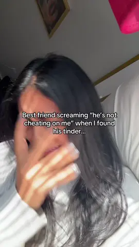 Always listen to your besties #greenscreen #tinder #caught #relationships #advice re