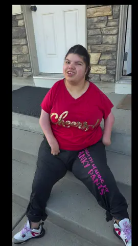 #queeniethequeenster #amiscootscoot #specialneeds #disabilityawareness 