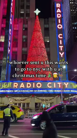 87 days!! ☃️// #foryoupage #christmas #nyc #nycchristmas #rockefellercenter 