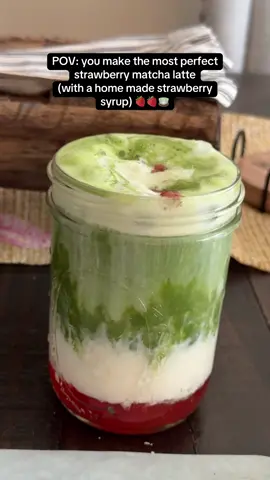 best matcha latte i’ve made so far 🍵🍓 • • • #matcha #strawberry #latte #homemade #yum 
