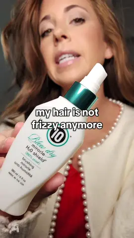 no more frizzy hair and my hair is protected from the heat from my hairdryer blow out!! @It’s A 10 Haircare  #haircare #frizzyhair #itsa10haircare #heatprotectant 