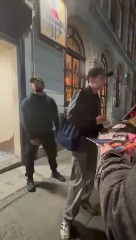 Joe Locke clarkston show door!! The show was absolutely amazing and the cast are so incredible especially Joe I highly recommend going to see it #joelocke #clarkston #trending #fyp #heartstopper 