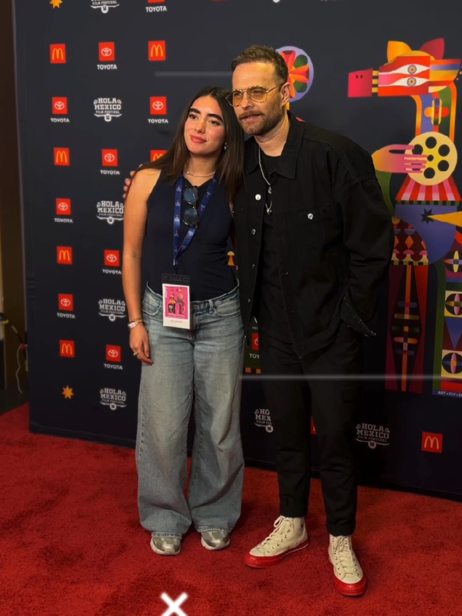 Gracias #holamexicofilmfestival por recibirnos en Los Ángeles, y gracias a cada persona que se dio el tiempo de acompañarnos en la función de 