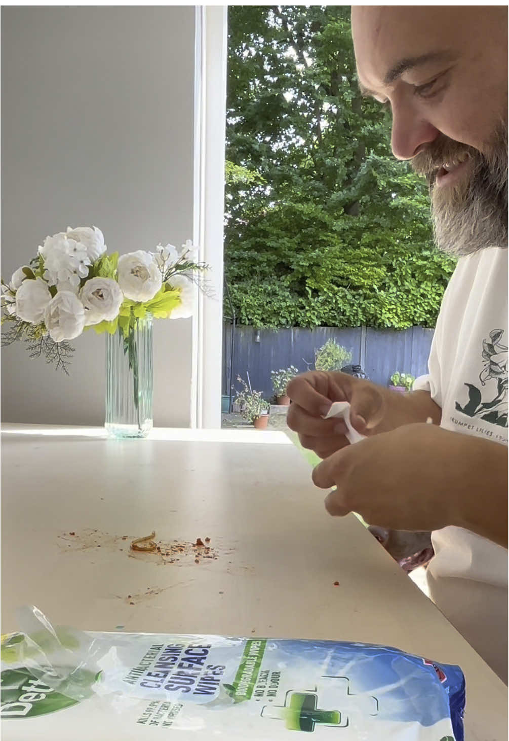 AD Life’s messy - crumbs, spills, sticky hands - but I don’t stress it. With @Dettol.uk Biodegradable Wipes, I can wipe out germs (not the planet 🌍), clean up fast, and get back to cooking for the fam. 👨‍🍳✨ #DettolUK Kills 99.9% of bacteria and enveloped viruses. Use disinfectants safely. Always read the label and product information before use. Biodegradable in industrial compost conditions.