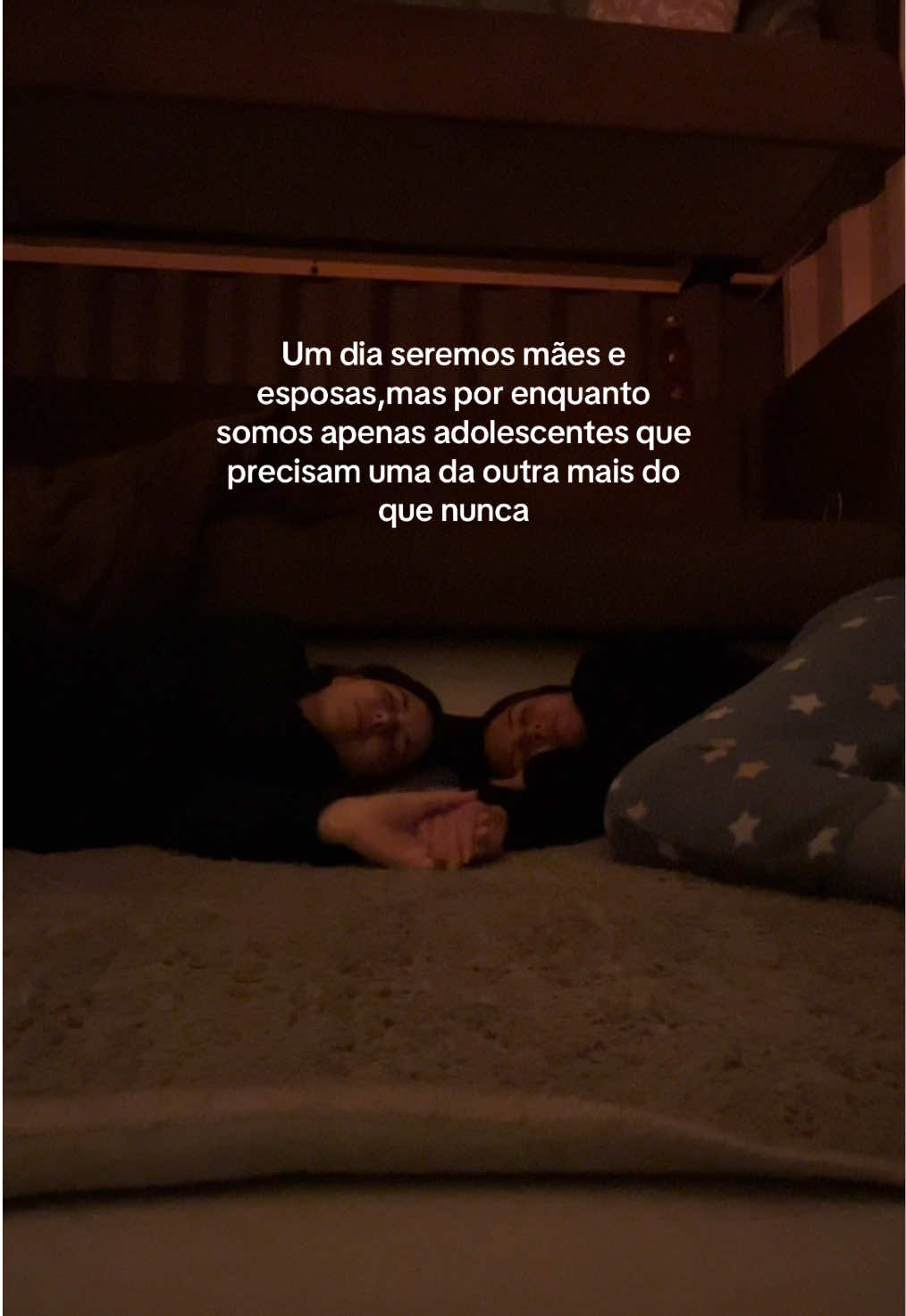 MELHORAS AMIGAS HÁ 5 ANOS galera. Eu te amo!!🤍 #melhoresamigas #fyp #amigas #vaiprofycaramba #amizadeverdadeira @bobigues 