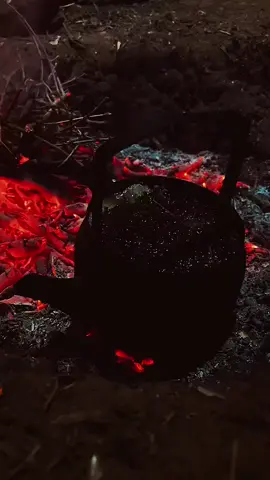 :ولنا في هدوء الليل حياة اخرى......🖤