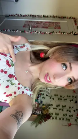 I love being in love 🧡 #foryoupage #taylorswift #reputation #fyp 