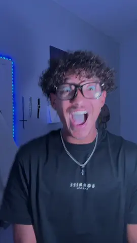 I love him 🫰🏽🤓 #xyzbca #fyp #viral #makemefamous #massfollowing 