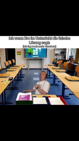 Hahaha jeder hat das gemacht #papaplatte #papaplattememes #fyp #goviral #schule 