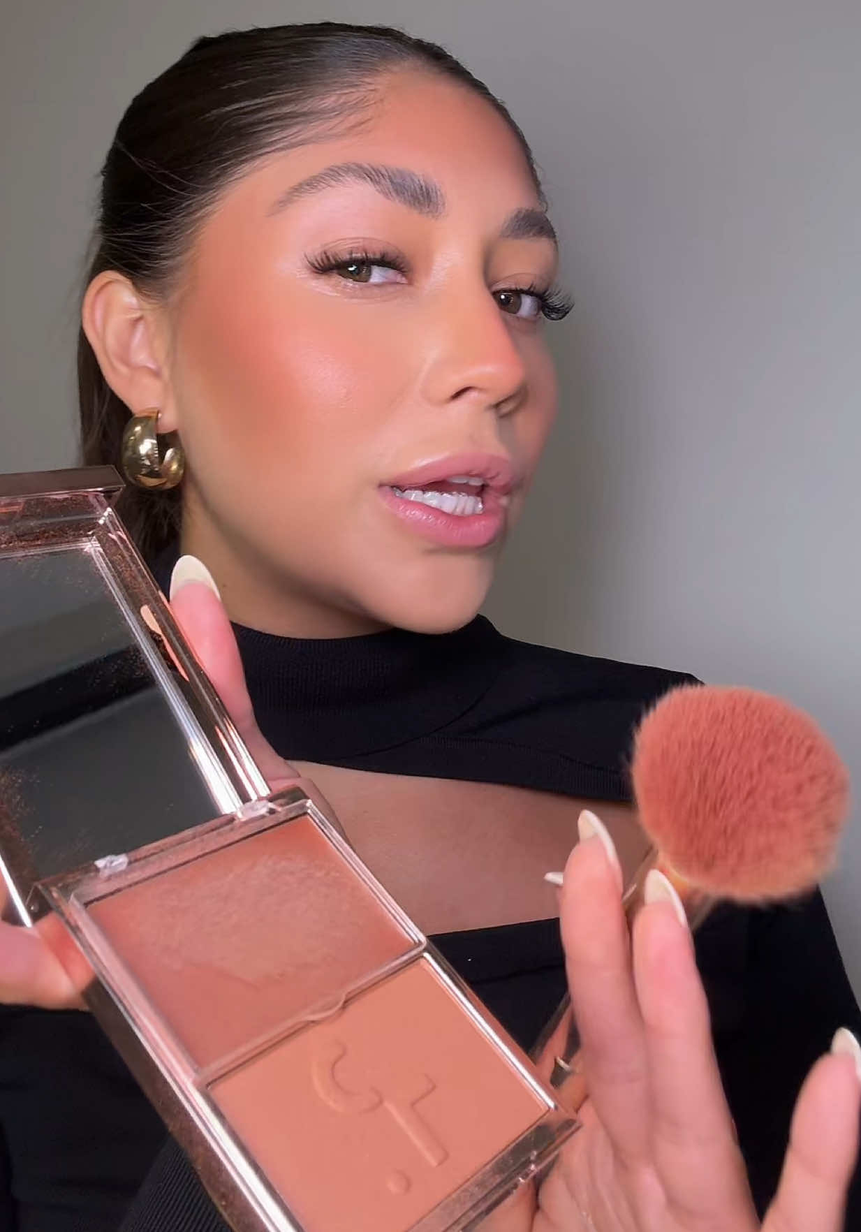 the prettiest BLONZER🐻🤎 @Patrick Ta Beauty blush-she’s so LA #blonzer #bronzer #blush #makeup #makeuphacks 