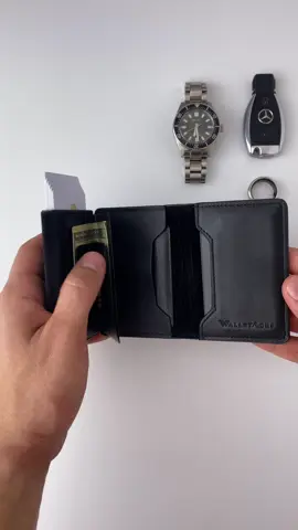 Crafted for those who expect the best. #smartwallet #luxurywallet #menswallet #walletaces #minimalistwallet