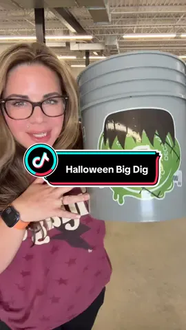 #thebigdig is so good!! This one is for #halloween and #spookyseason we added 4 spooky carvings inside! Plus everything else!!! 