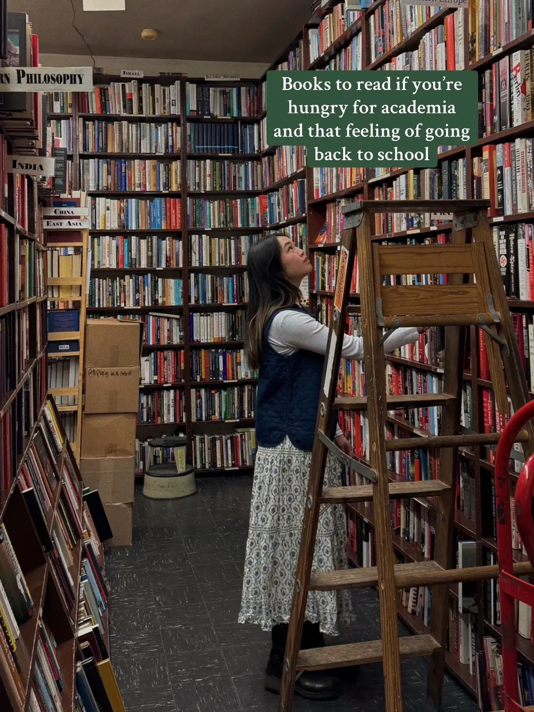 Back to school book recs full of academia, intrigue, and growing up #bookrecs #darkacademia #fallbooks #litfic #balloonbreath 