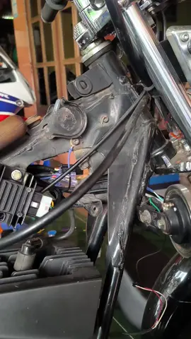 belajar🤣🤣 sek gambaran lk wes srit di Spil meneh🤣🤣 #rxking #rxspesial #rxkingindonesia #kabelbody #fyp 